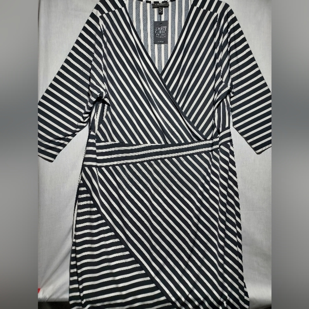 NWT Lane Bryant faux wrap black and white striped dress size 26/28
